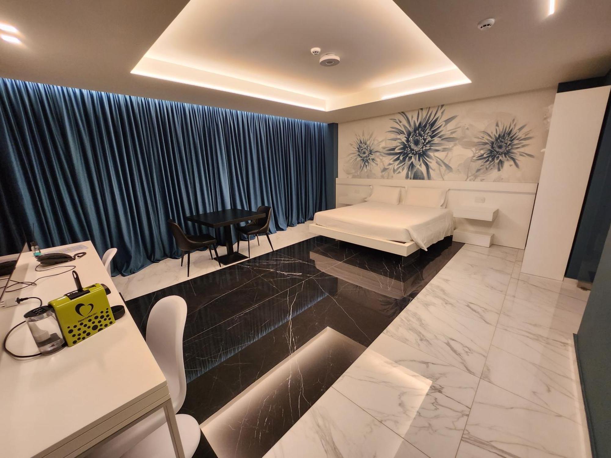 Demsi Palace Hotel & Restaurant Foggia Luaran gambar